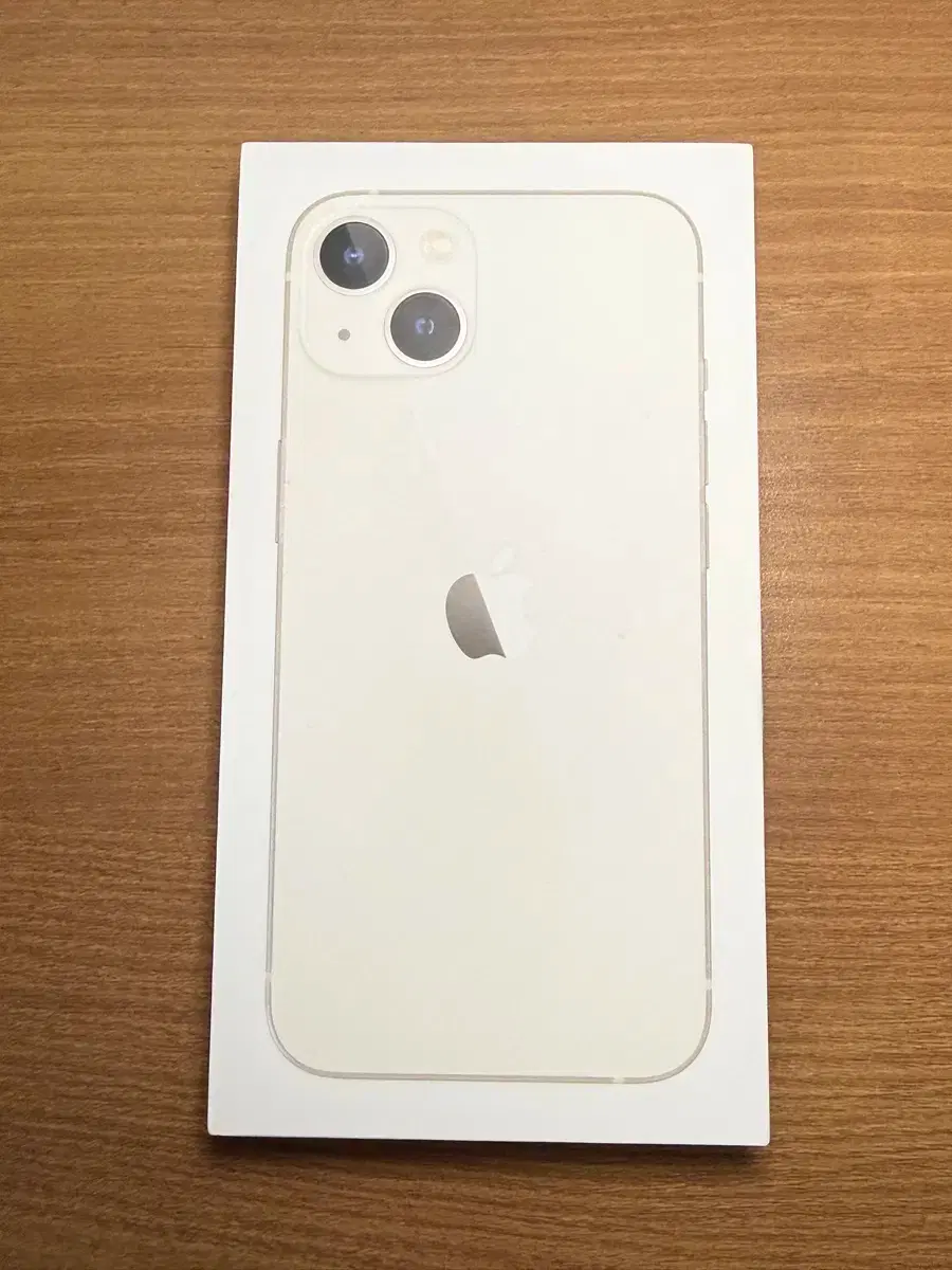 iPhone 13 128GB Starlight