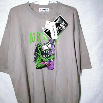 새상품 티셔츠 XL 에어워크 스케이트보드 몬스터 티셔츠 스티커