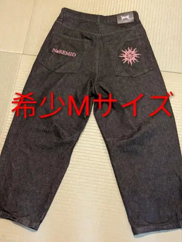 NoREMID 블랙 데님 팬츠 popup 한정판 모델