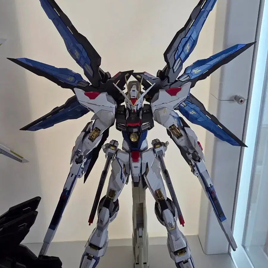 Metal Build Strike Freedom First Edition on Bunjang Global Site.
