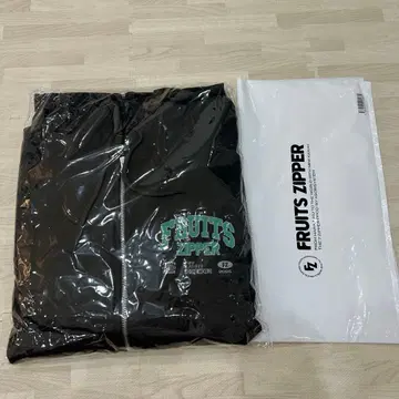 FRUITSZIPPER 사쿠라이 유이 후드티