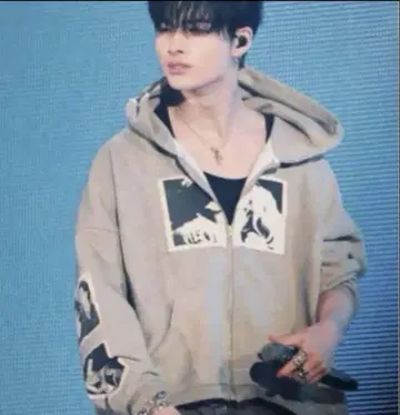 bastard 후드티 ENHYPEN NI-KI 에나이픈 니키 착용