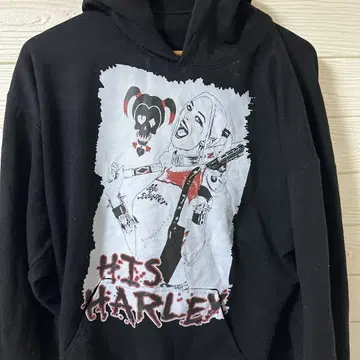 His Harley라고 적힌 후드티는 캐릭터인 조커와 할리