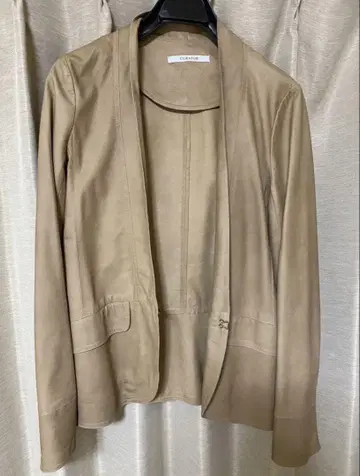 CURATOR 큐레이터 노카라 자켓 스웨이드풍 아우터