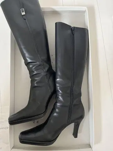 새상품급 Pinky&Dianne 블랙 롱 부츠 하이힐 23cm