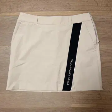 테일러메이드 골프 스커트 베이지 이너 팬츠 포함 XS