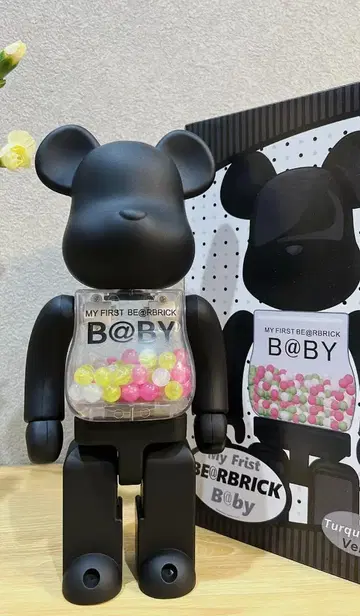 베어브릭 MY FIRST BABY 400%