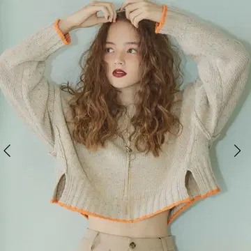 컬러 네프 니트 풀오버 택 포함 미사용 새상품