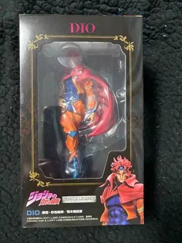 죠죠의 기묘한 모험 동상 레전드 DIO