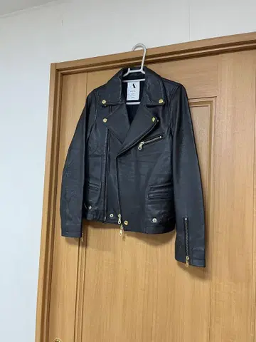 블랙 가죽 라이더 자켓 S 사이즈