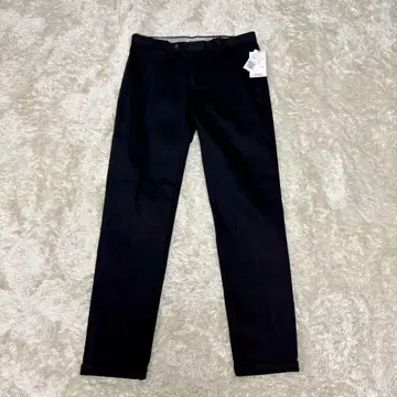 미사용 투모로우랜드 스트레치 슬림 스트레이트 데님 블랙