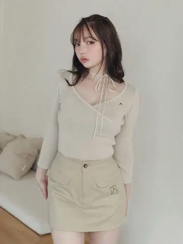 Andmary Claire 캐시코르 탑스 상의