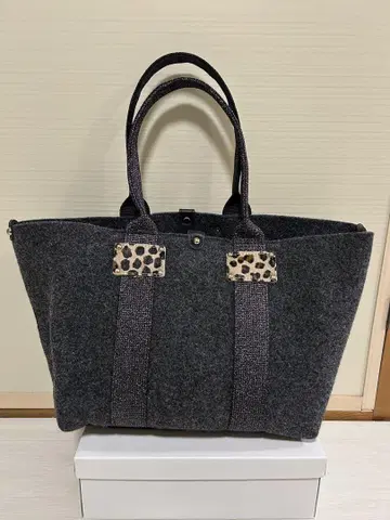 보물 탑카피 그레이 펠트 토트백 (대)