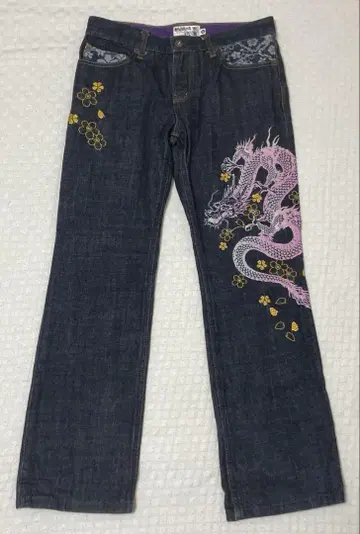 카라쿠리타마시 S 사이즈 자수 데님 용