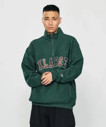 XLARGE Champion 콜라보 하프 지퍼 맨투맨 그린
