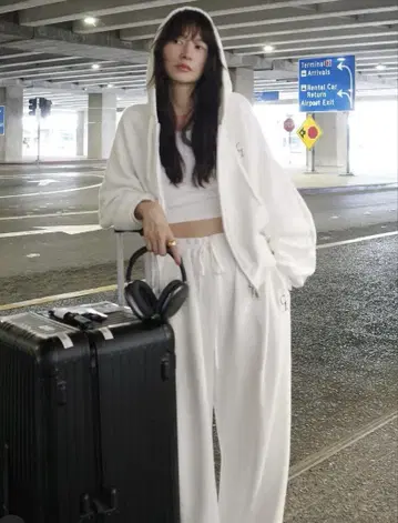 CLANE 로고 스웨트 턱 와이드 팬츠 완판템