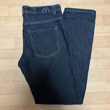 맥도날드 다크 블루 스트레이트 데님
