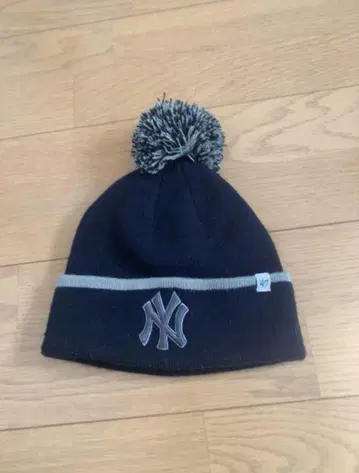 47s New York Yankees 양키스 니트 모자 폼폼 니트