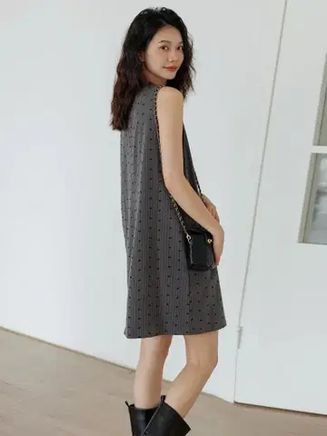 오로라 부티크 리본 디자인 슬리브리스 원피스 L 그레이