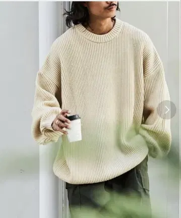 한정판 전개 빅 실루엣 하찌 크루넥 니트/루즈핏