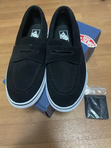 [ 미사용 새상품 ] VANS 로퍼 BLACK/WHITE