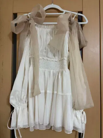 NICE CLAUP 전방향 모태 튜닉 아이보리