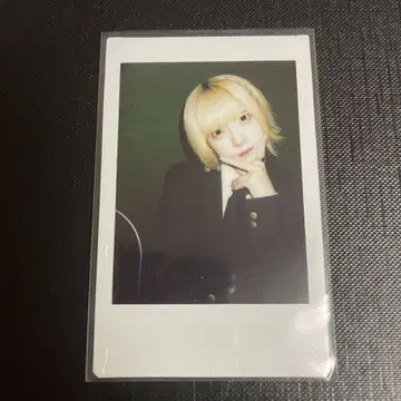 꿈 먹는 neon 하우키 폴라로이드