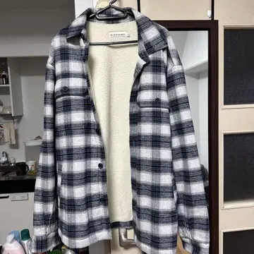 체크 무늬 플란넬 셔츠 플리스 안감 부착