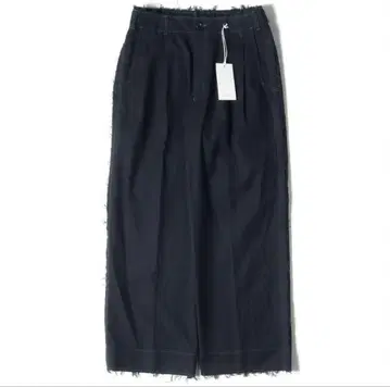 yoke 22ss CUT-OFF 2PLEATED WIDE TROUSERS