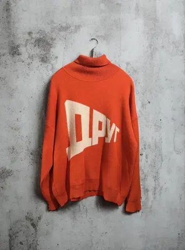 고샤 루브친스키 graphic 니트