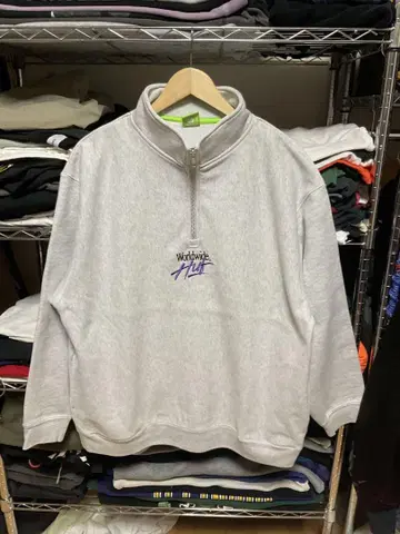 HUF 트레이닝복