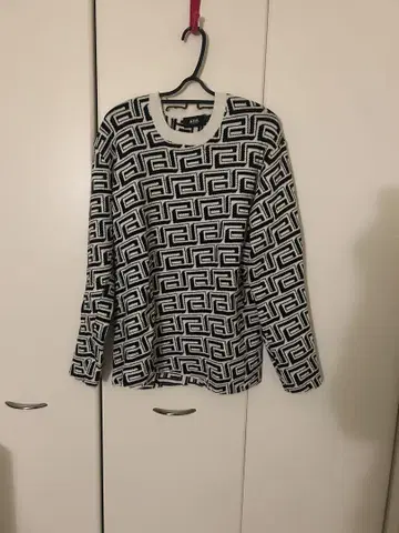 AZUL BY MOUSSY 기하학 패턴 니트 L 사이즈