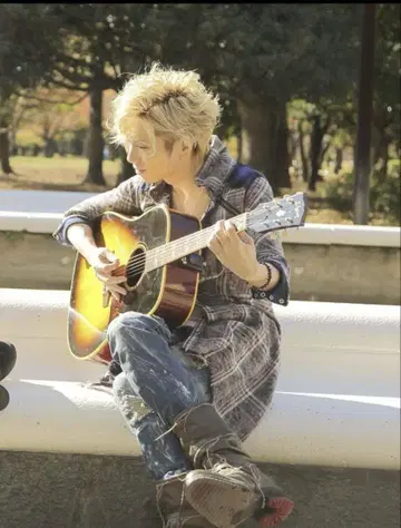 초레어 acid Black cherry yasu 착용 L.G.B.
