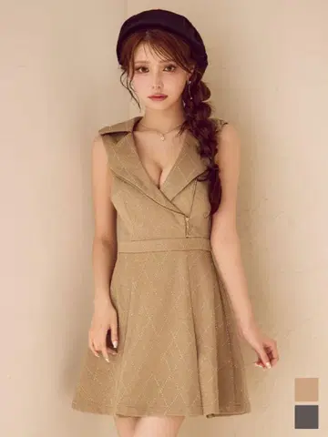 Jewels 트렌치 스터드 플리츠 스커트 라메 미니 드레스