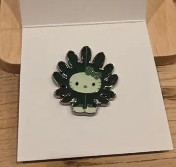 [ 새상품 ] 오사카 간사이 만박 와카메 키티 핀 배지 일본관 한정판