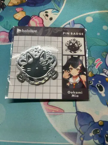 오오카미 미오 홀로 엠블럼 핀 배지