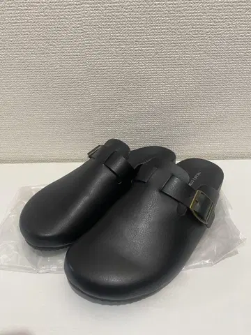 프릭스스토어 가죽 샌들