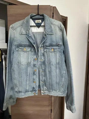 HILFIGER DENIM 라이트 블루 데님 자켓