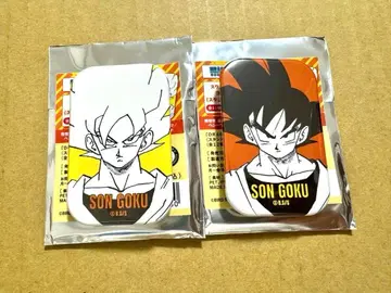 드래곤볼 40주년 기념 페어 스퀘어 캔뱃지 컬렉션 손오공 세트