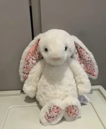 화이트 토끼 봉제 인형