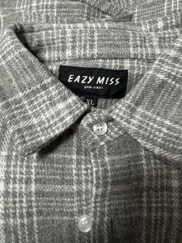 EAZY MISS RETRO PLAID SHIRT / XL