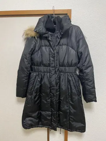 블랙 다운 자켓 언타이틀 다운 코트