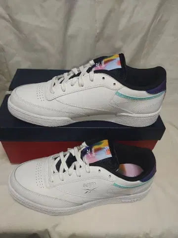 미사용 Reebok 26.5cm Club C 나이셀라티