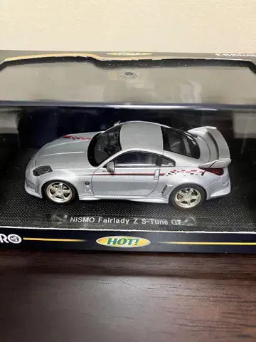 에브로 1/43 니스모 페어레이디 Z S-튠 GT
