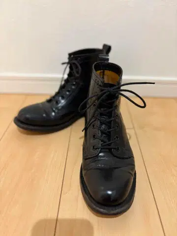 YUKETEN 부츠 블랙 밀리터리