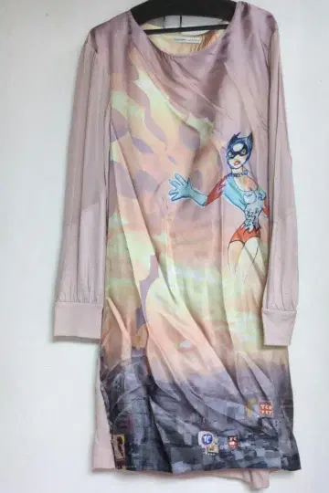 츠모리치사토, TSUMORI CHISATO