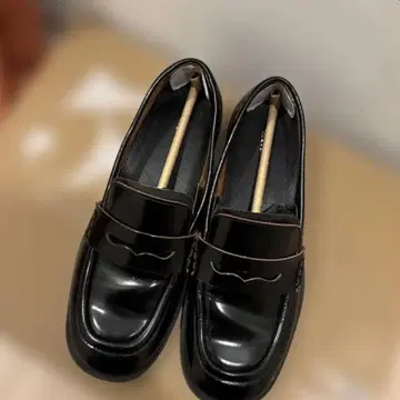 ZARA 36 대비 리얼 가죽 로퍼