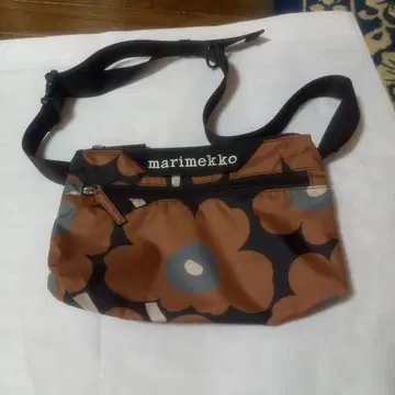 marimekko 숄더백 S 사이즈