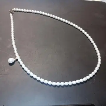 펄 목걸이