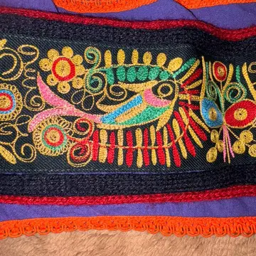 [ 익일 배송 ] 티티카카 퍼플 자수 롱 스커트 가을 겨울 코디